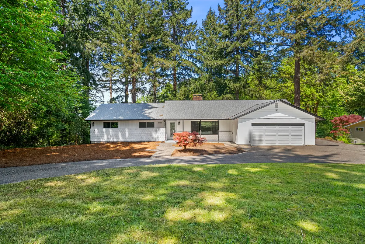 6753 Bellevista Place Nw, Olympia, WA 98502 - Image #1