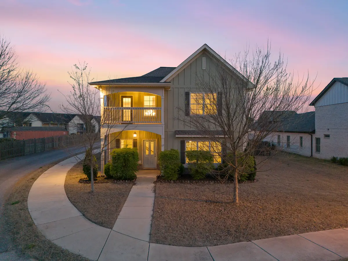 17 Desert Oak Court Sw, Huntsville, AL 35824 - #1