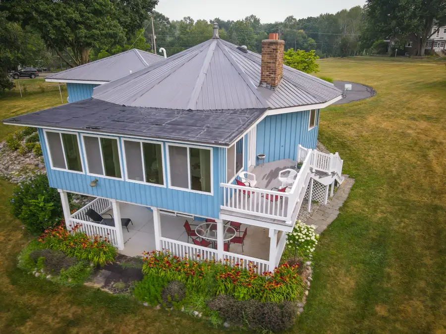 828 Reunion Avenue, Fremont, MI 49412 - #3