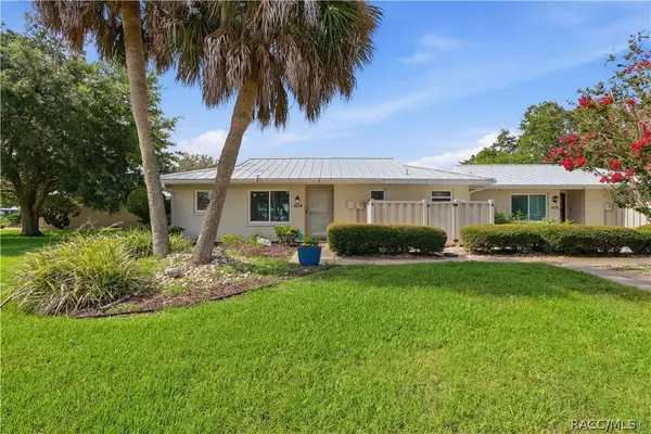 11628 W Bayshore Drive #8, CRYSTAL RIVER, FL 34429
