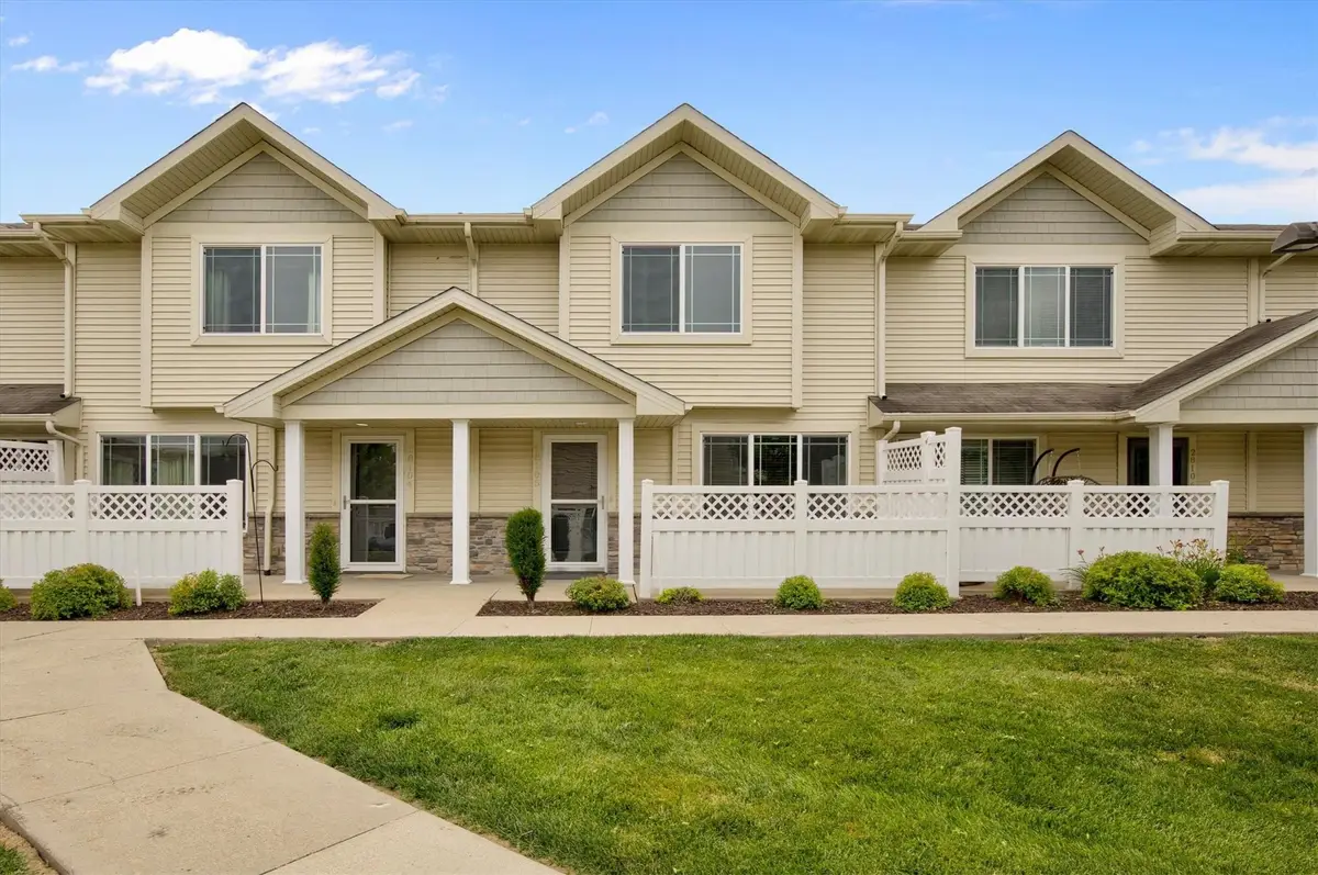 8601 Westown Parkway #28105, West Des Moines, IA 50266 - #1