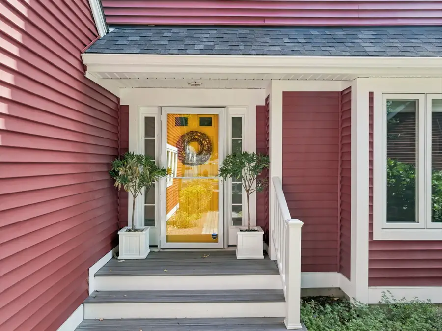 203 Straw Hill Road, Manchester, NH 03104 - #2