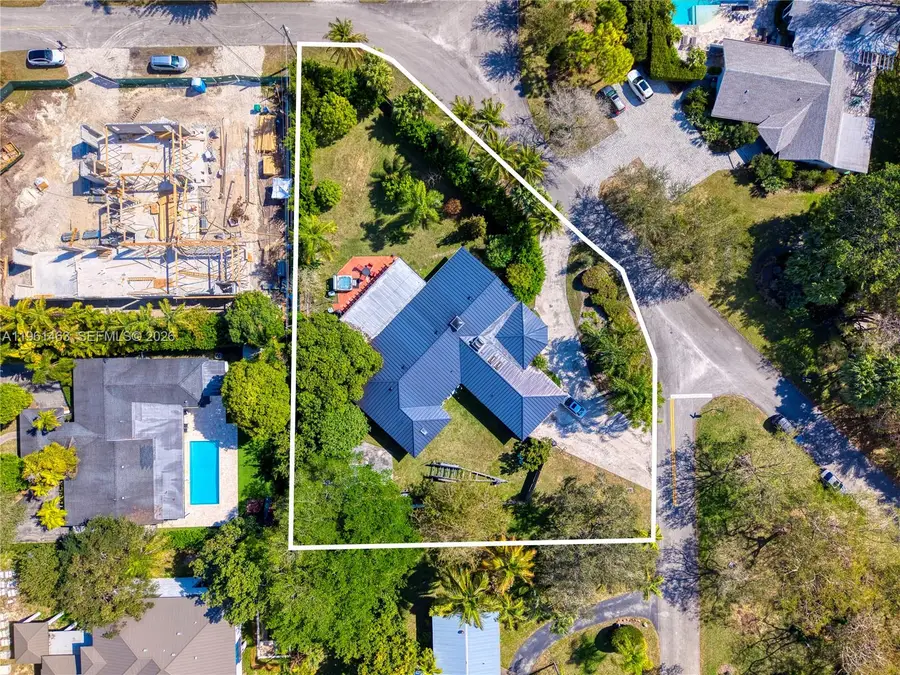 8001 SW 133rd St, Pinecrest, FL 33156 - #2
