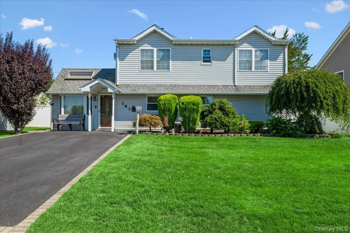 181 Springtime Lane N, Levittown, NY 11756 - #1