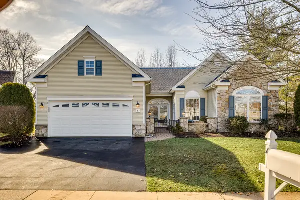 4 Ellington Dr, COLUMBUS, NJ 08022