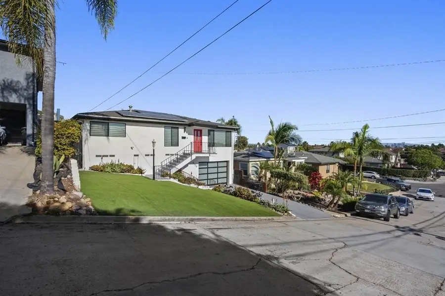 3120 Poe Street, San Diego, CA 92106 - Image #2