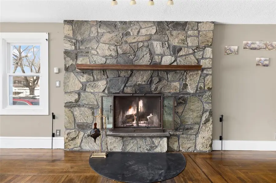 185 Pulaski Street, West Warwick, RI 02893 - #3