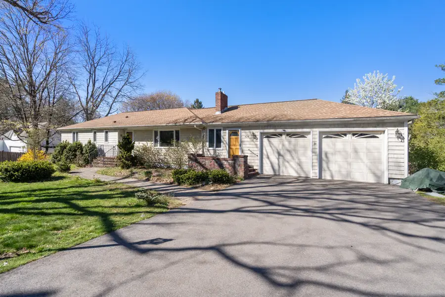 424 Central, Holliston, MA 01746 - #3