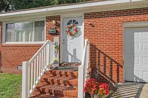 608 Cromer Court, Hampton, VA 23661 - #3