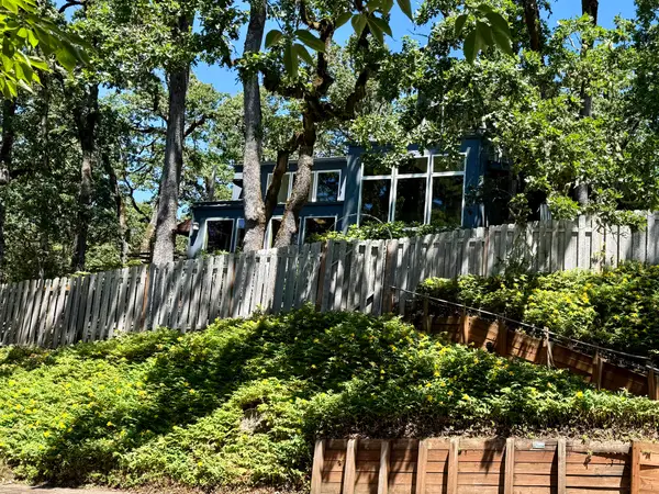 1360 NW Forest Dr, Corvallis, OR 97330