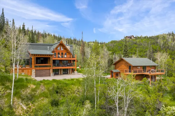 30232 Bear Trail, Steamboat Springs, CO 80487