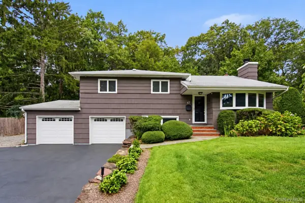 47 Grist Mill Lane, Huntington, NY 11743