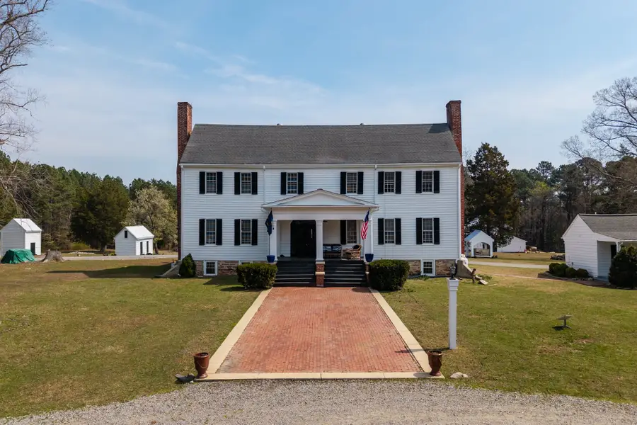 14910 Western Mill Rd, Lawrenceville, VA 23868 - #2