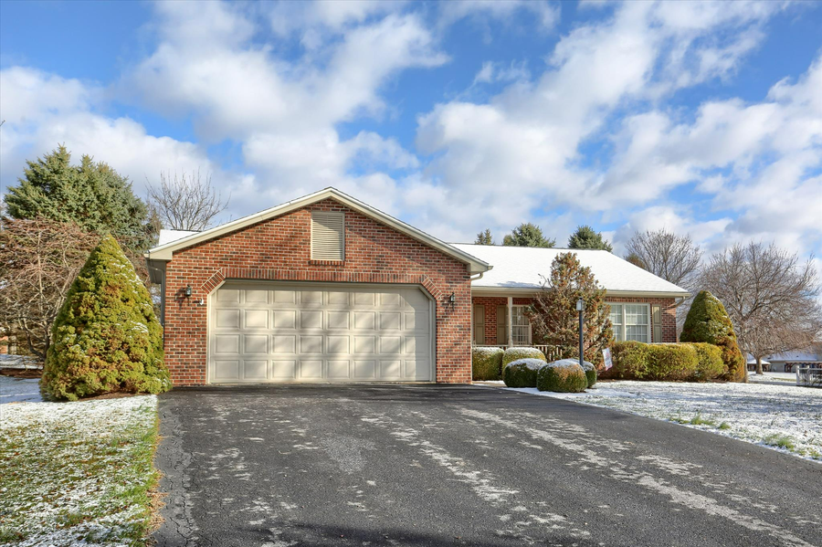 104 Farmhouse Ct, Mifflintown, PA 17059 - #2