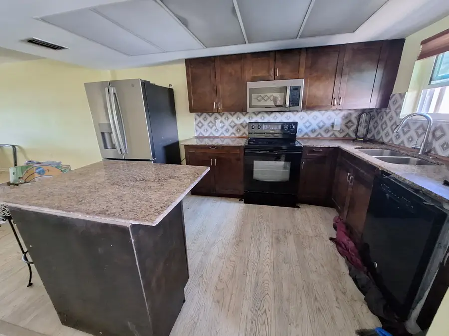 4518 Garnet Drive #202, New Port Richey, FL 34652 - #3