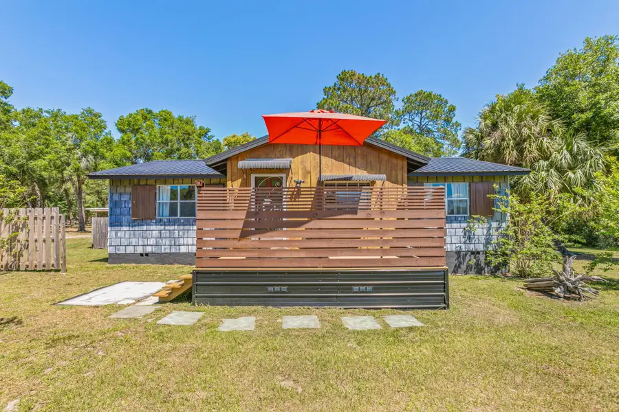 954 & 958 W Grand Rondo, Crescent City, FL 32112 - #2