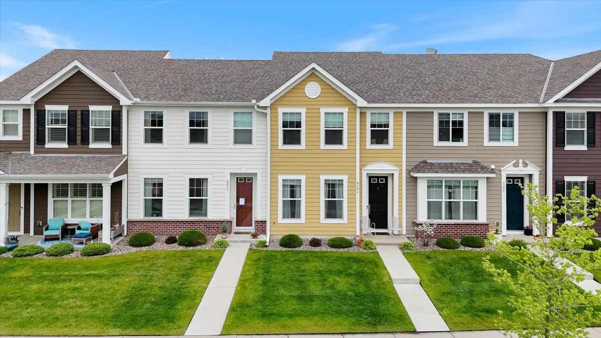 8286 Jonquil Lane N, Maple Grove, MN 55369 - #1