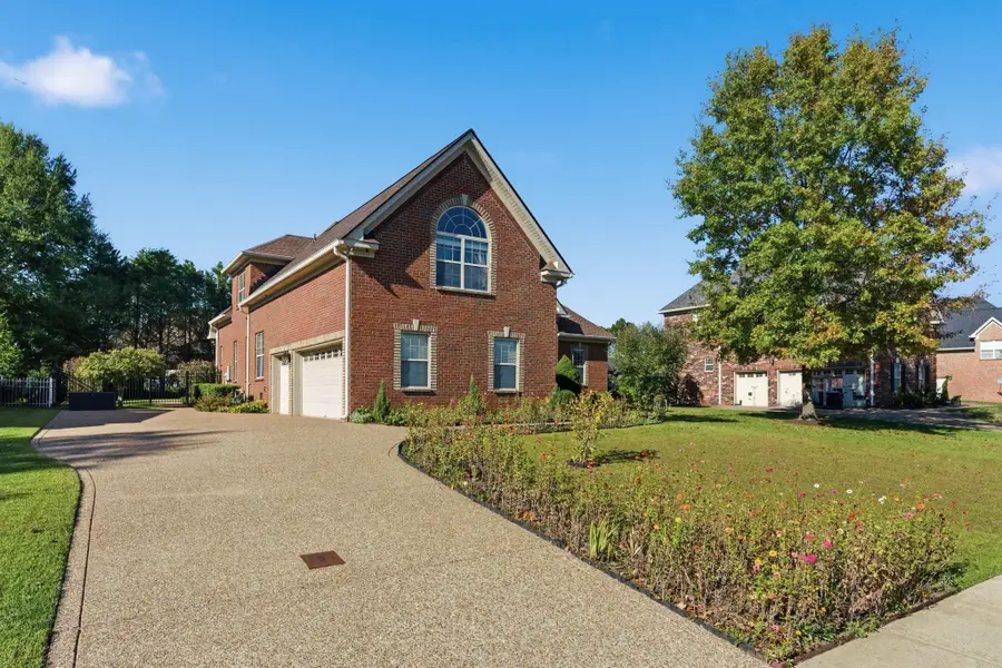 650 Bonita Pkwy S, Hendersonville, TN 37075 - #3