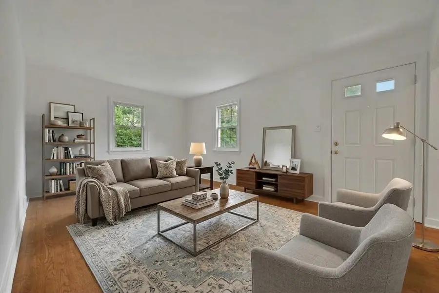 11 Pine St, Hackensack, NJ 07601 - #3