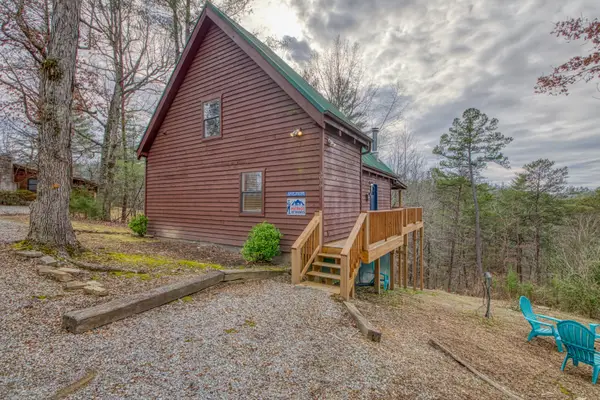 3079 Walden Ridge Rd, Sevierville, TN 37862