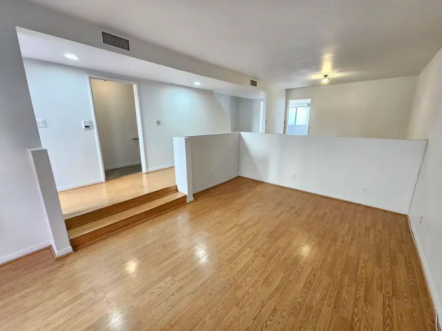 1957 N Bronson Avenue #112, Los Angeles, CA 90068 - Image #3