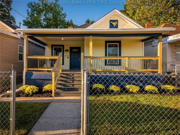 811 7th Street, Charleston, WV 25302