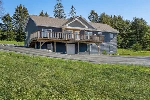 18 Farms Edge Road, Lamoine, ME 04605