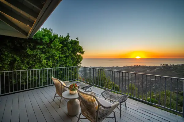 2855 Zell Drive, Laguna Beach, CA 92651
