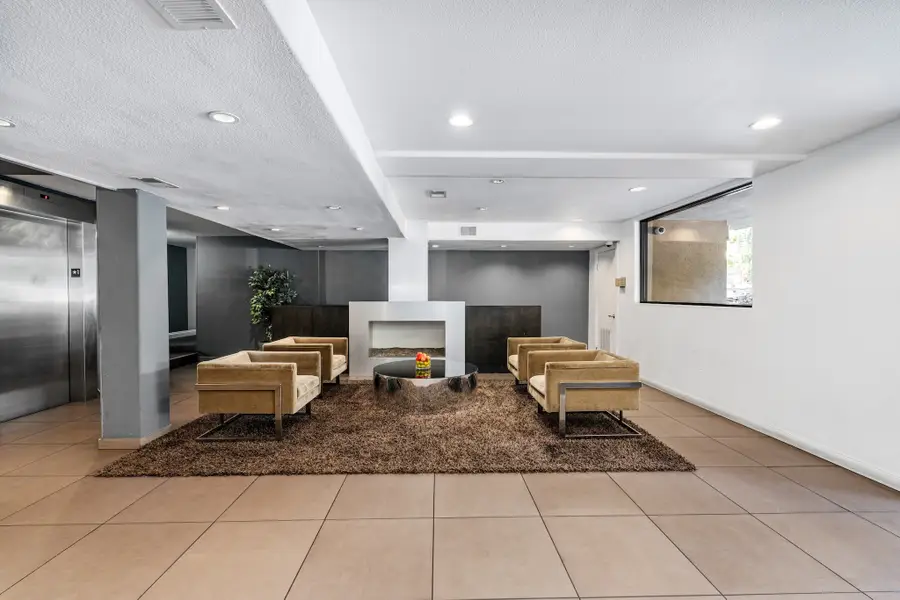 141 S Clark Drive #224, West Hollywood, CA 90048 - Image #2