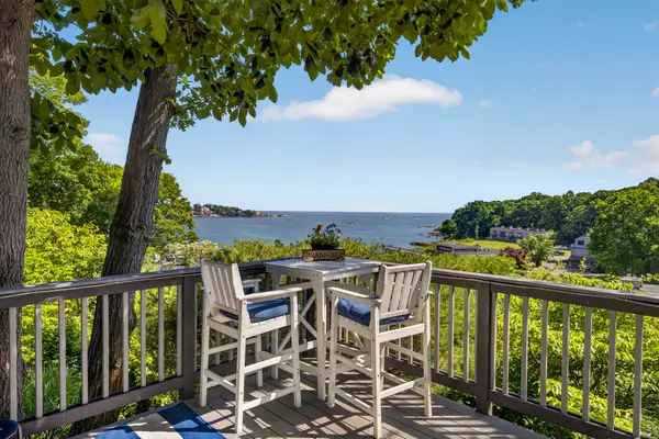 23 Harbour Village #A, Branford, CT 06405