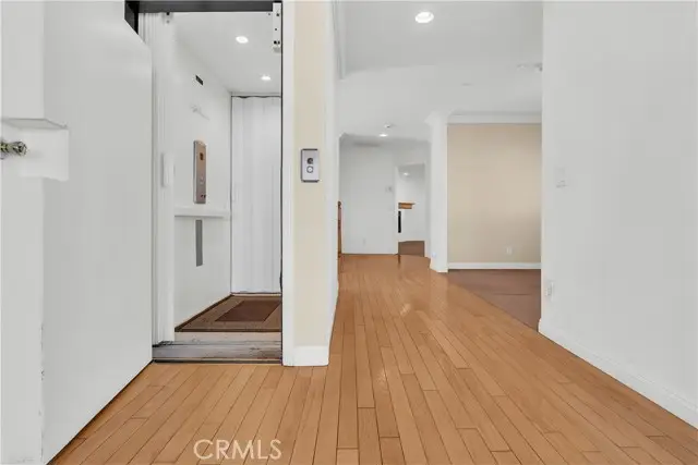 345 Lakeview, Palmdale, CA 93551 - Image #1