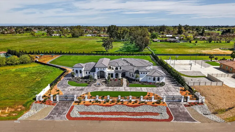 8721 Penta Way, Elk Grove, CA 95624 - #2