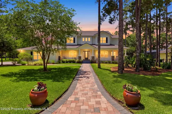 5251 Summit View Drive, BROOKSVILLE, FL 34601