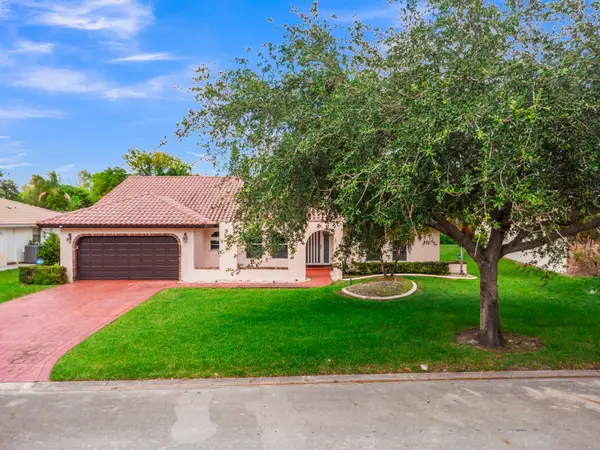 895 NW 110th Lane, Coral Springs, FL 33071