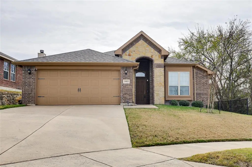 10813 Valor Trail, Fort Worth, TX 76108 - Image #1