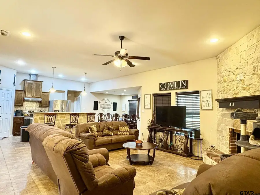 28 Cr 3101, Pittsburg, TX 75686 - #2