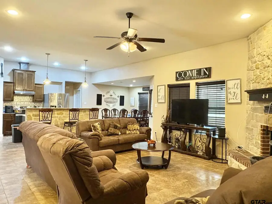 28 Cr 3101, Pittsburg, TX 75686 - #3