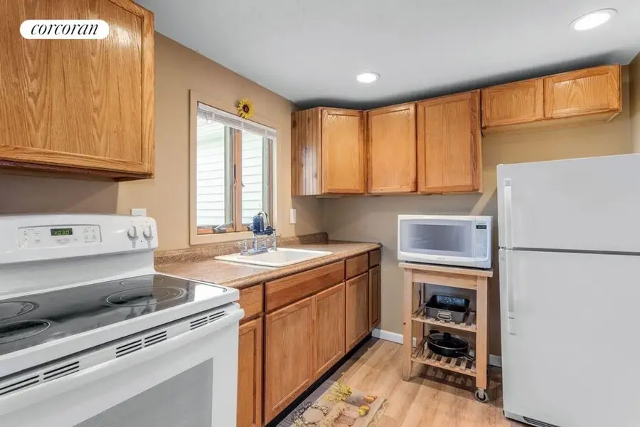 20 Bayside Road, Mastic Beach, NY 11951 - Image #2