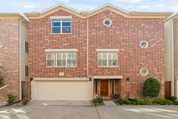 516 Westcross Street, Houston, TX 77018