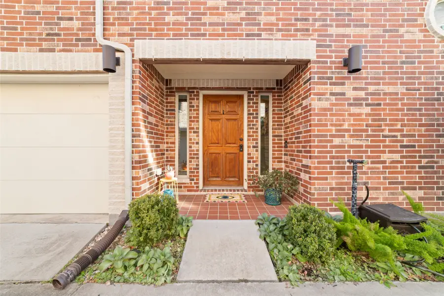 516 Westcross Street, Houston, TX 77018 - Image #3