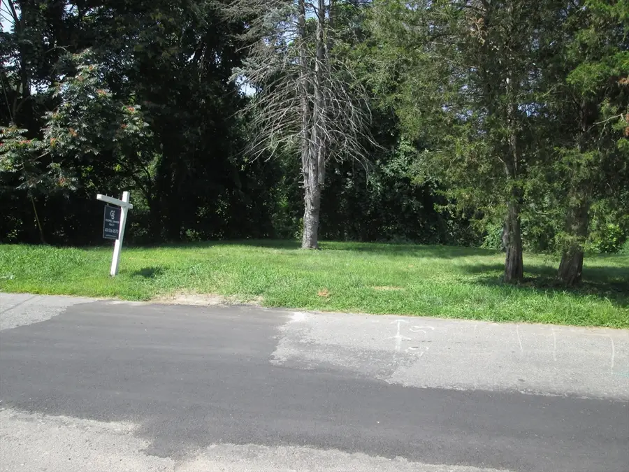 0 Niagara St, East Longmeadow, MA 01028 - #3
