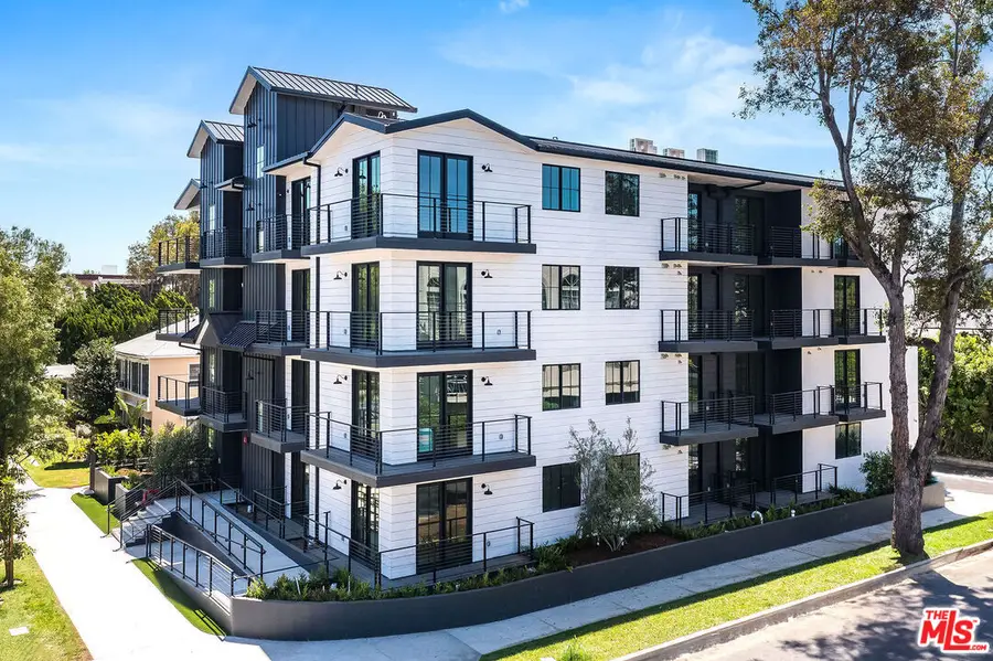 10352 Riverside Drive #103, North Hollywood, CA 91602 - Image #2