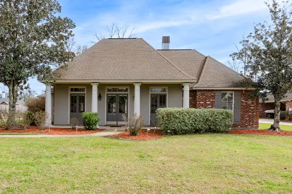 14220 Santa Fe Trail, Prairieville, LA 70769