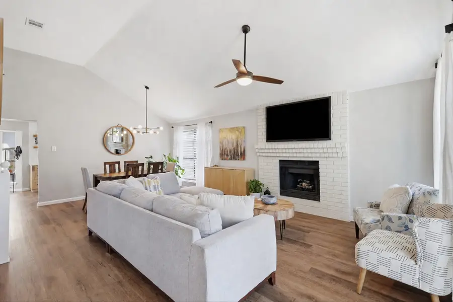 7606 Beverly Drive, Rowlett, TX 75089 - #2