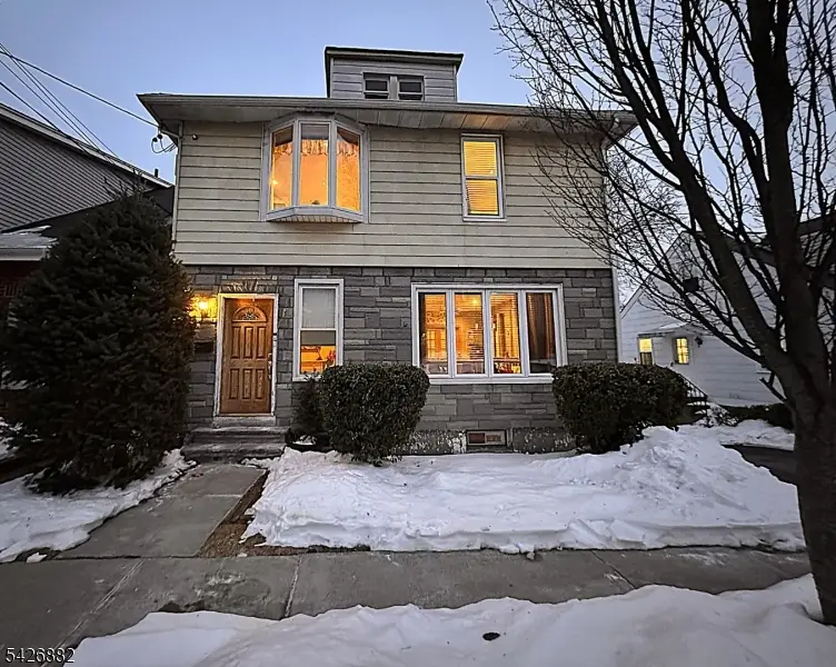 84 Saint Marys Pl, Nutley, NJ 07110 - #2
