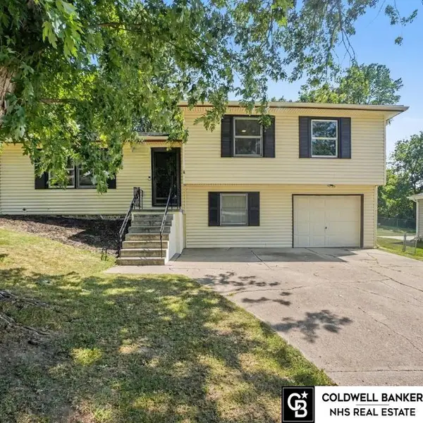 3009 Coffey Avenue, Bellevue, NE 68123