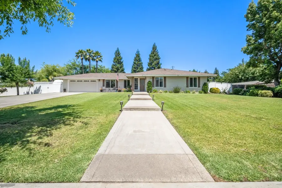 18746 Auburn Way, Madera, CA 93638 - #3