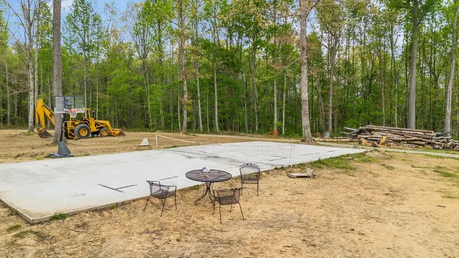 195 Roddy Springs Rd, Tracy City, TN 37387 - #3