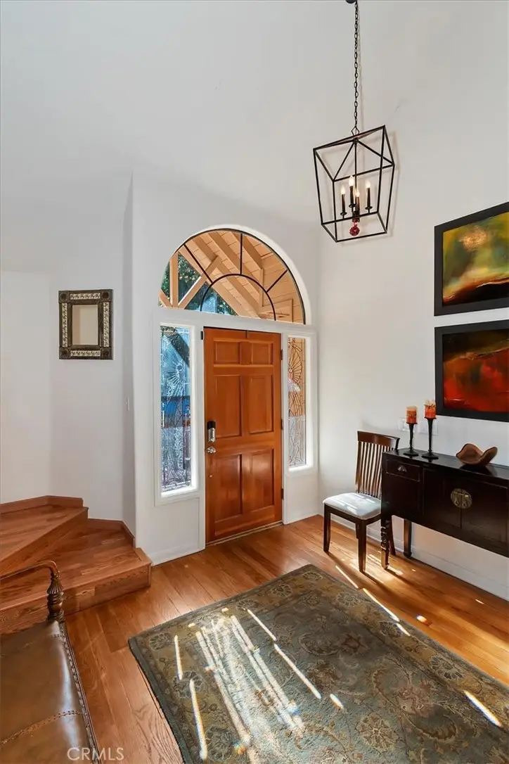 27162 Peninsula Drive, Lake Arrowhead, CA 92352 - Image #2