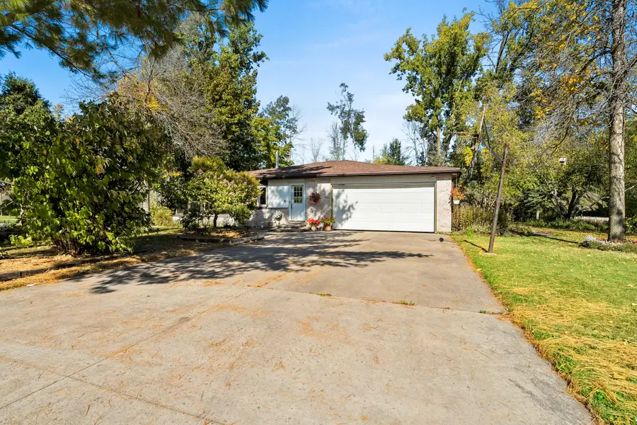 1543 LAKEVIEW DRIVE, Green Bay, WI 54313 - #3